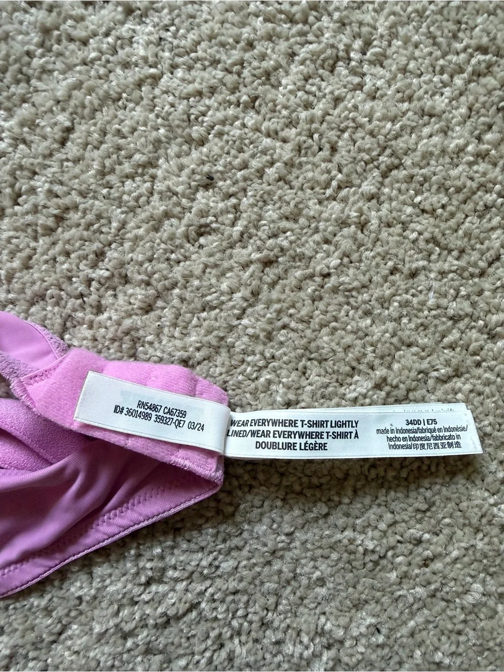 Victoria Secret Bra - Picture 3 of 5